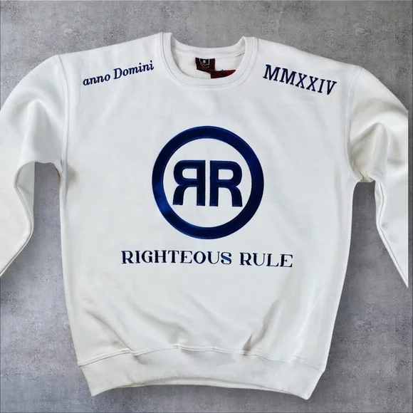 White and Blue Cotton Fleece 2pc Set.ALL REASONABLE OFFERS ACCEPTED!